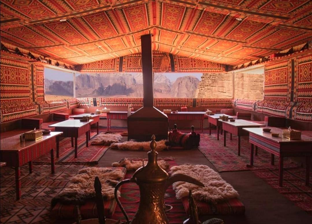 Wadi Rum Local Camp Extérieur photo