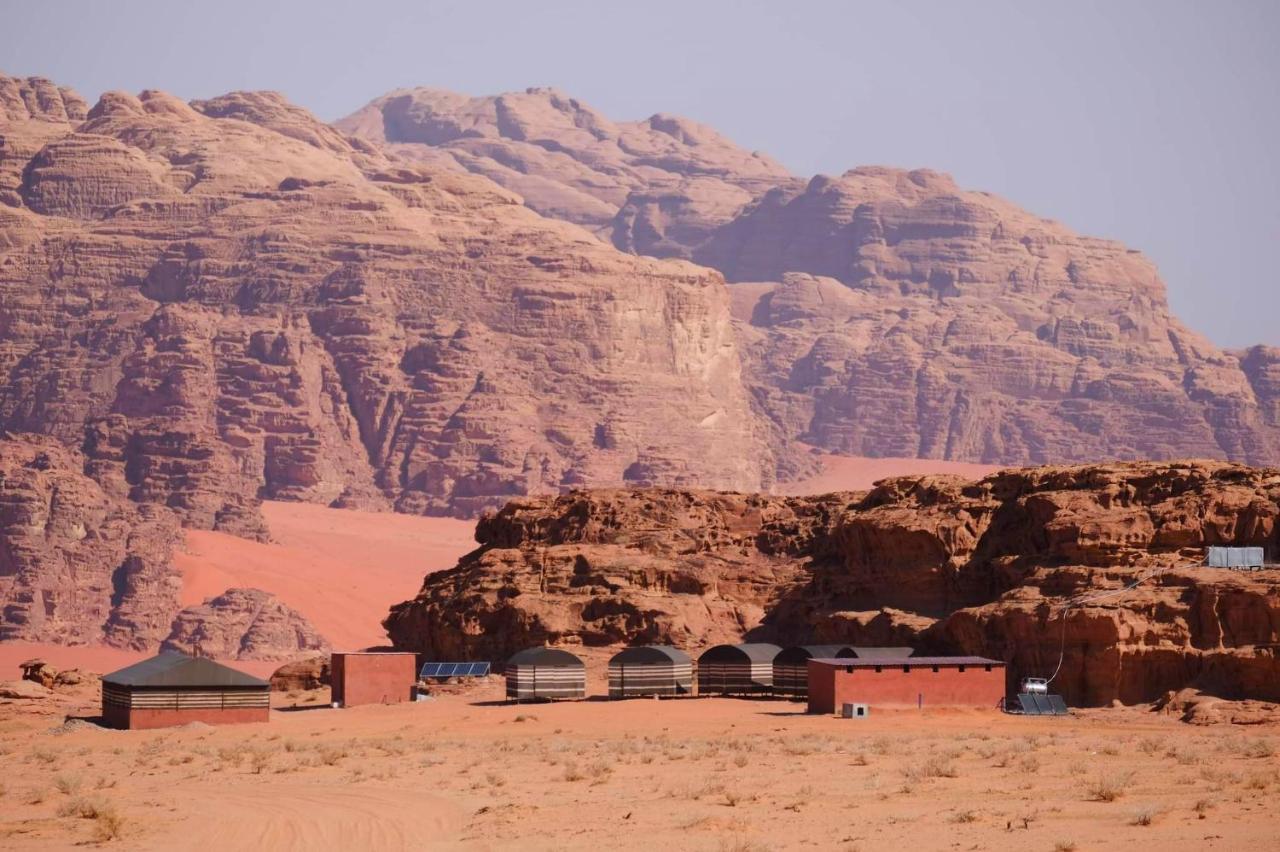 Wadi Rum Local Camp Extérieur photo