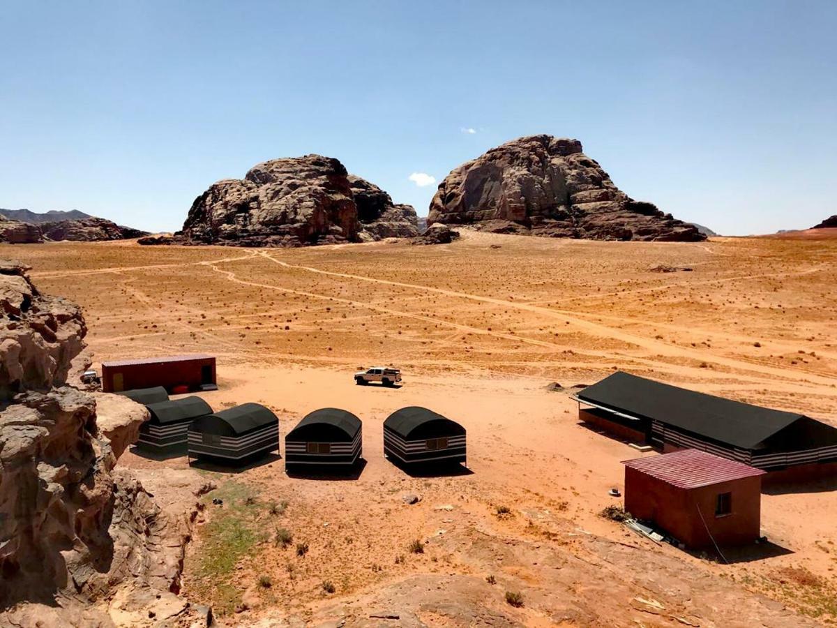 Wadi Rum Local Camp Extérieur photo