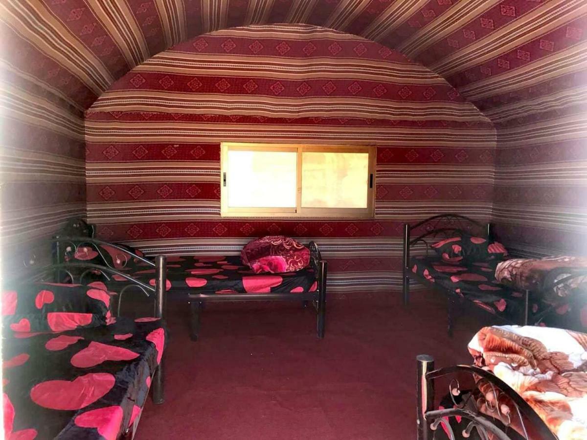 Wadi Rum Local Camp Extérieur photo