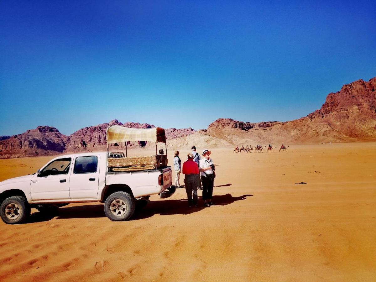 Wadi Rum Local Camp Extérieur photo